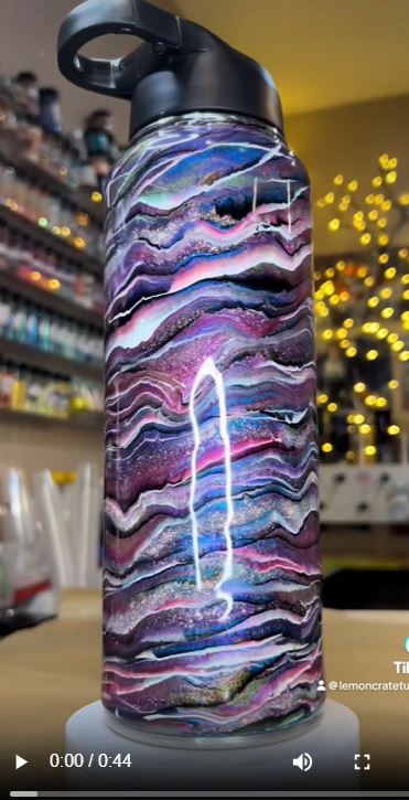 40 oz. Duo Hydro Water Bottle 🩷 Pink Bubblegum Blurred Lines