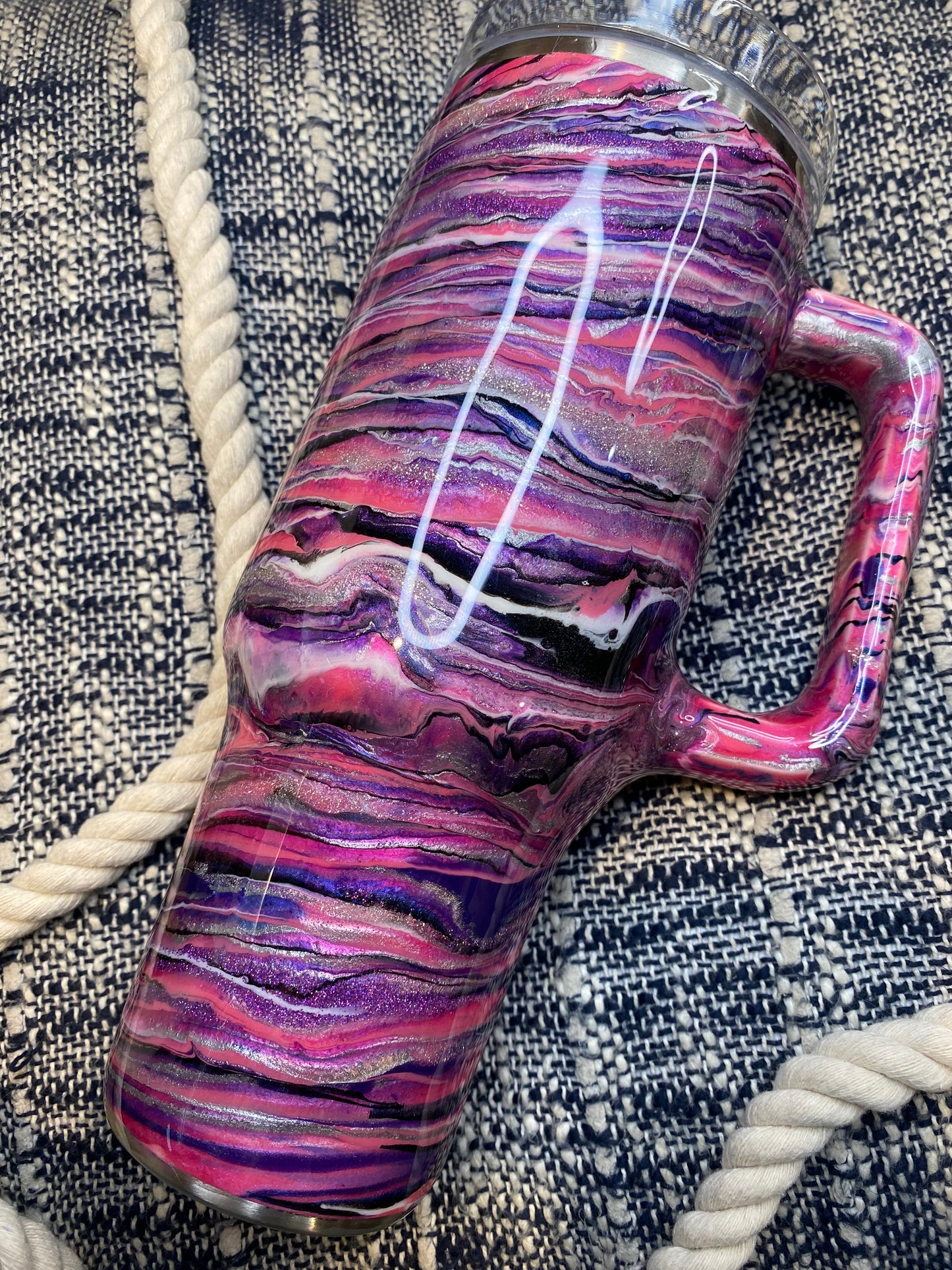 40 oz. Hogg Traveler (PINK/PURPLE Blurred Lines)