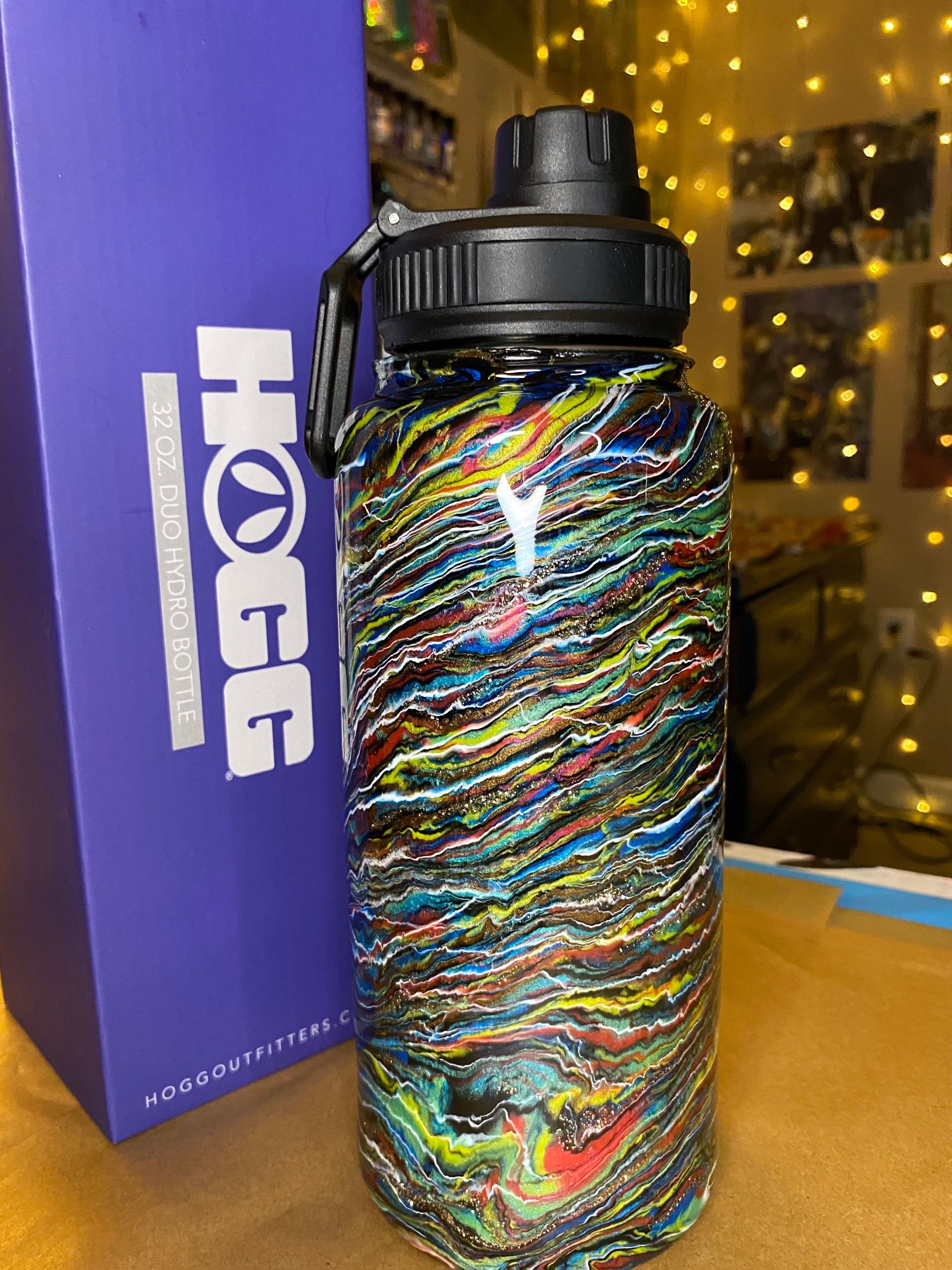 32 oz. NEWLY UPDATED Duo Hydro Water Bottle PGS Blurred Lines (Multi-Colored)