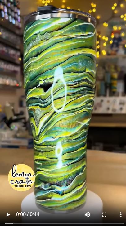 40 oz. Tall Boy Tumbler (1 Lid & Straw incl.) 🌿 Summer Green Blurred Lines