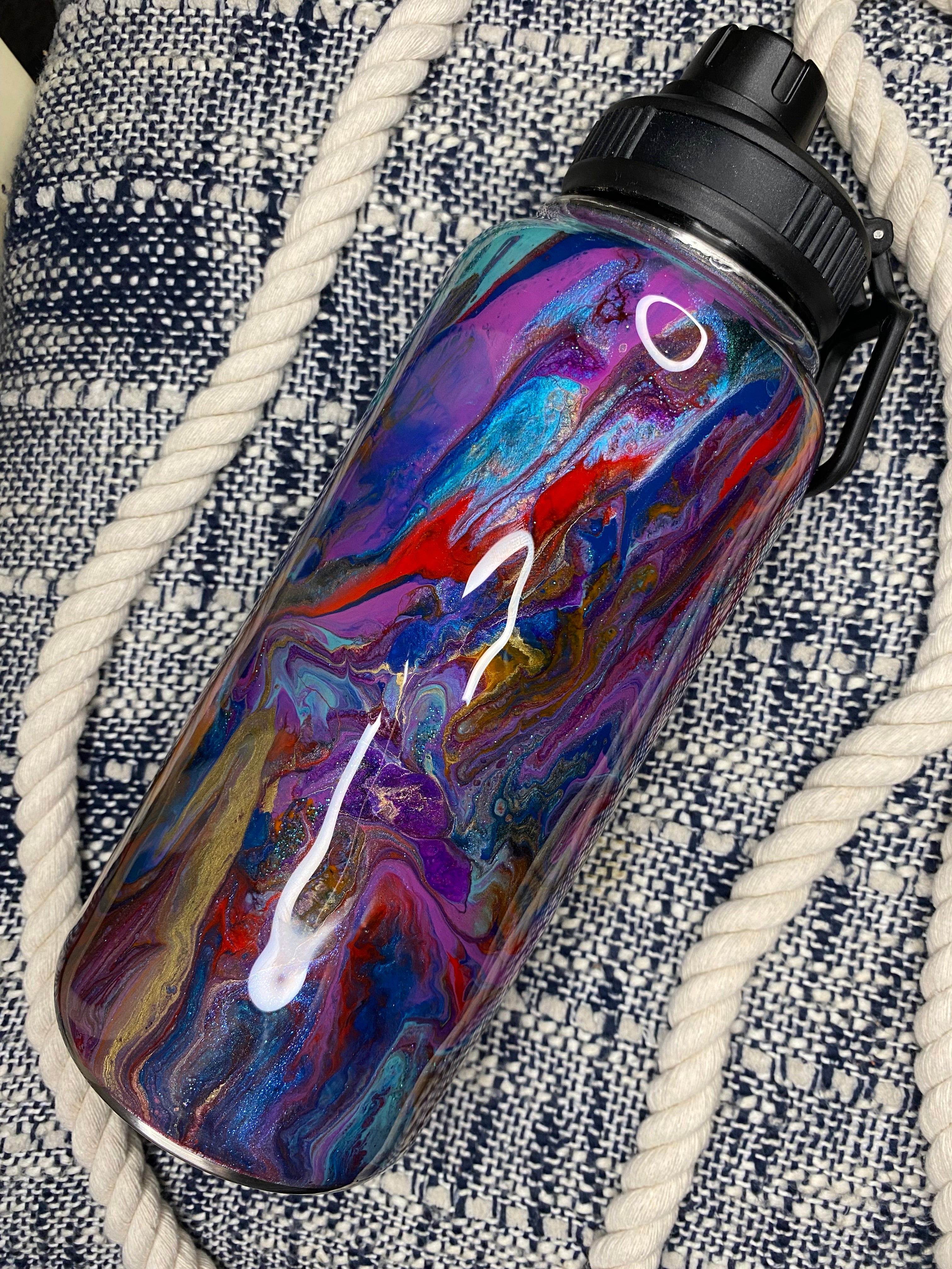 32 oz. Duo Hydro Water Bottle (BUHG’s FEATHER Technique)