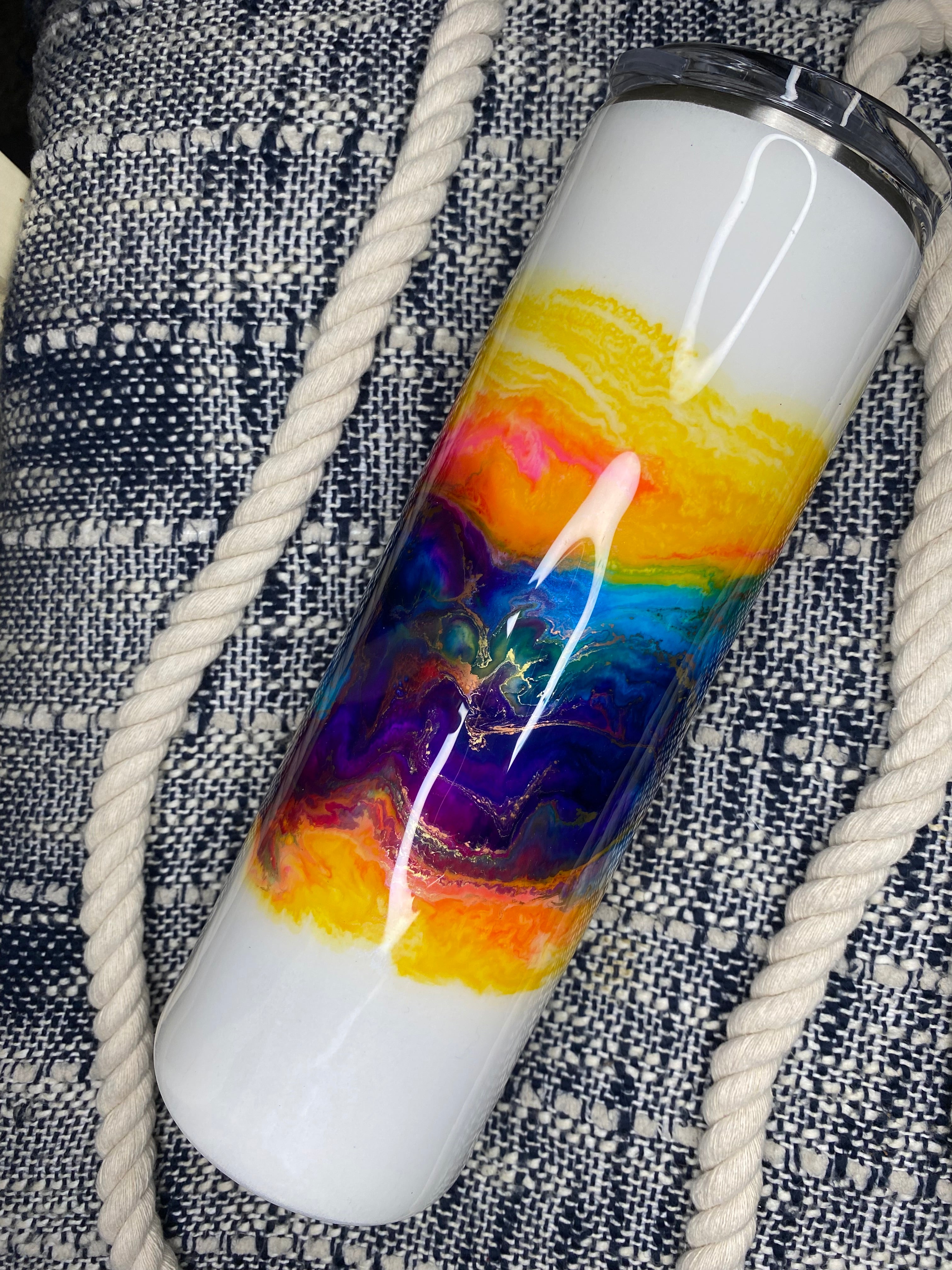 28. 30 oz. Straight Skinny (ROYGBIV Center Ink Drop on White)