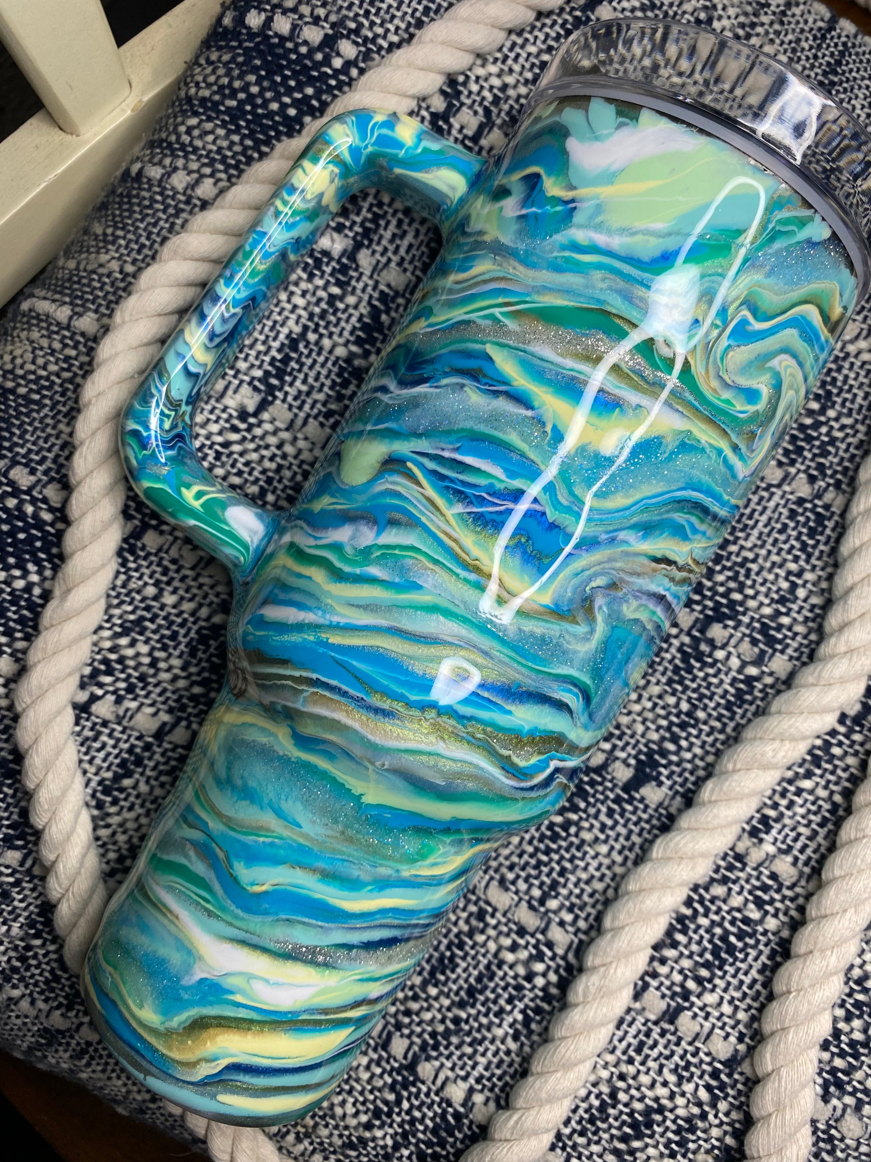 40 oz. Hogg Traveler (GOOSE PASTE PASTEL Blurred Lines)