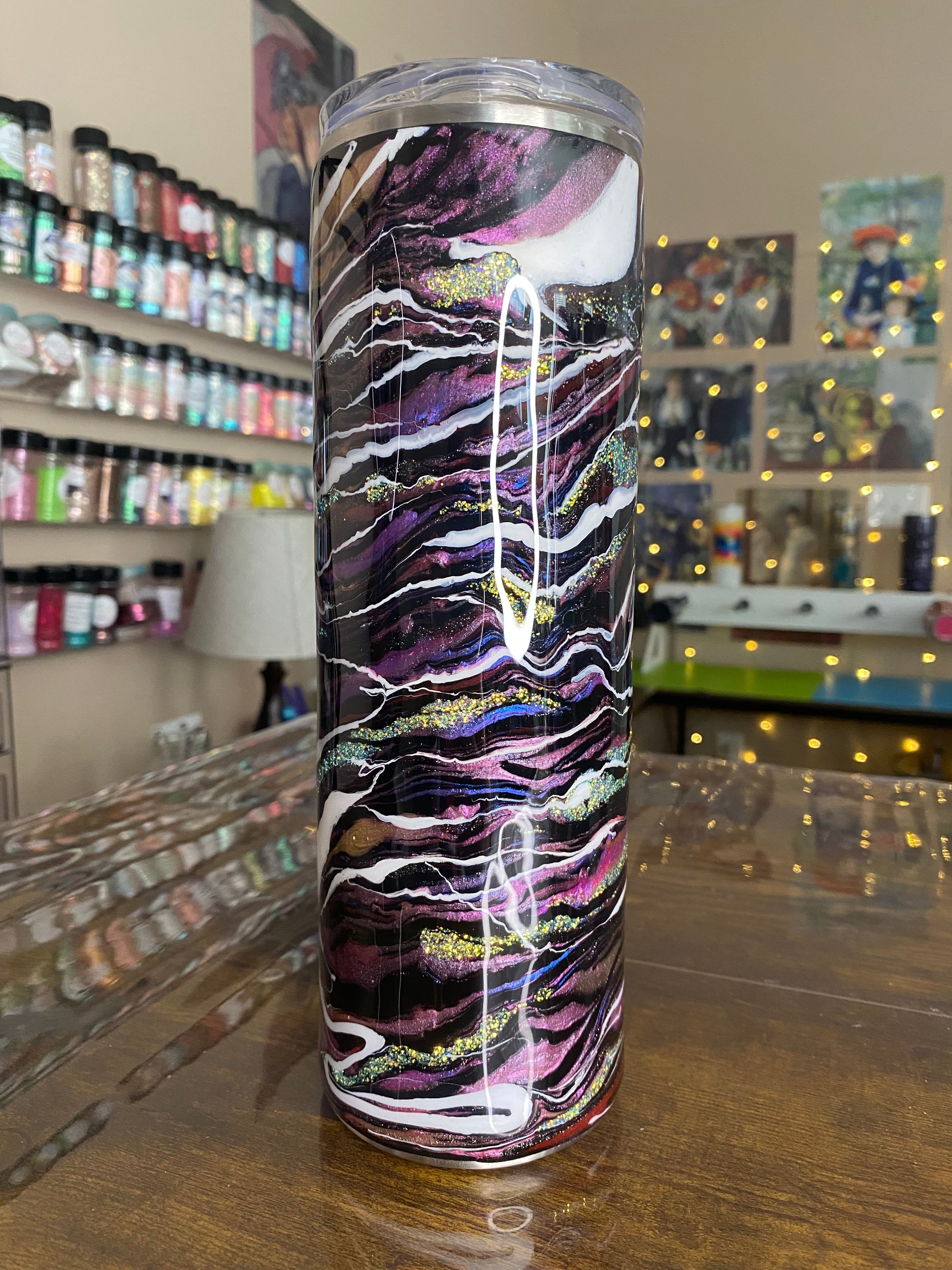 30 oz. Straight Skinny - Pink Stripes PGS Blurred Lines