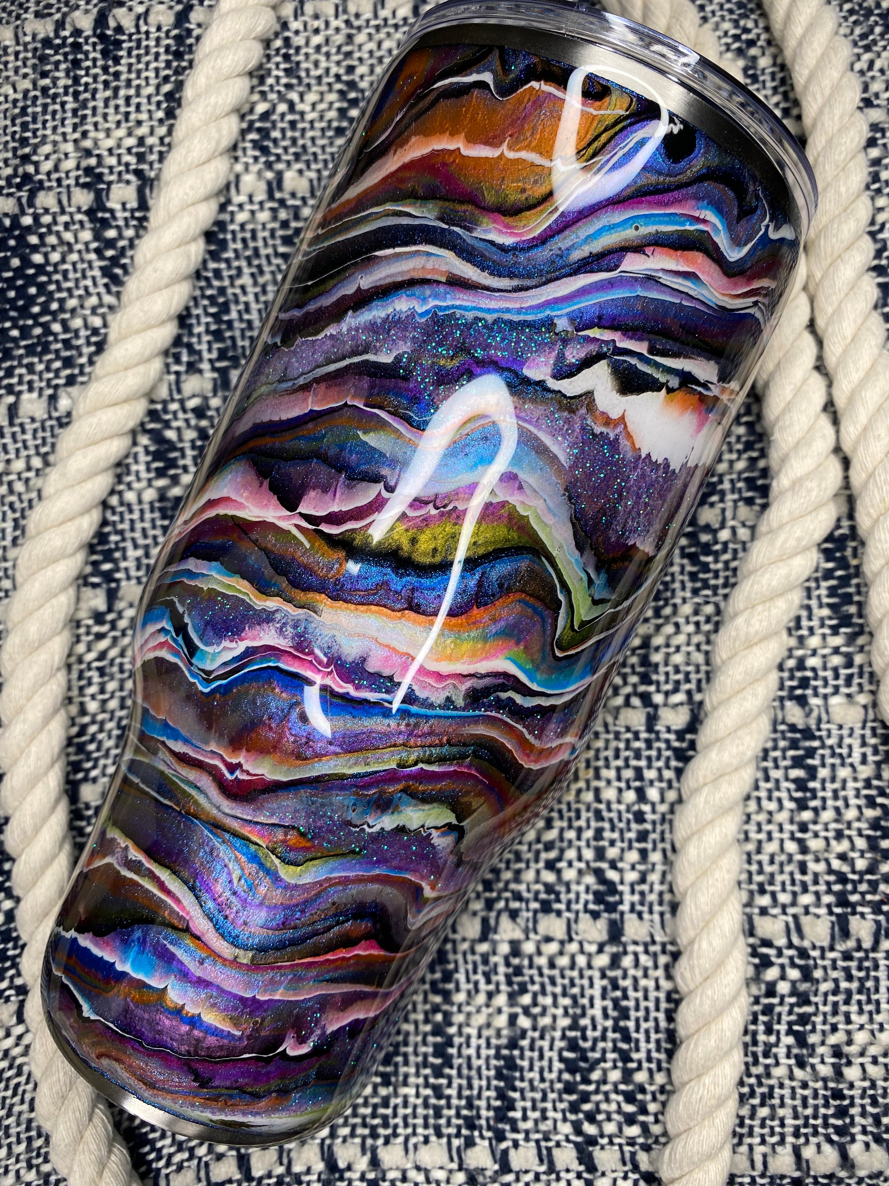 "True 32" 32 oz. Tipsy Magnolia (PURPLE SUNSET Blurred Lines)