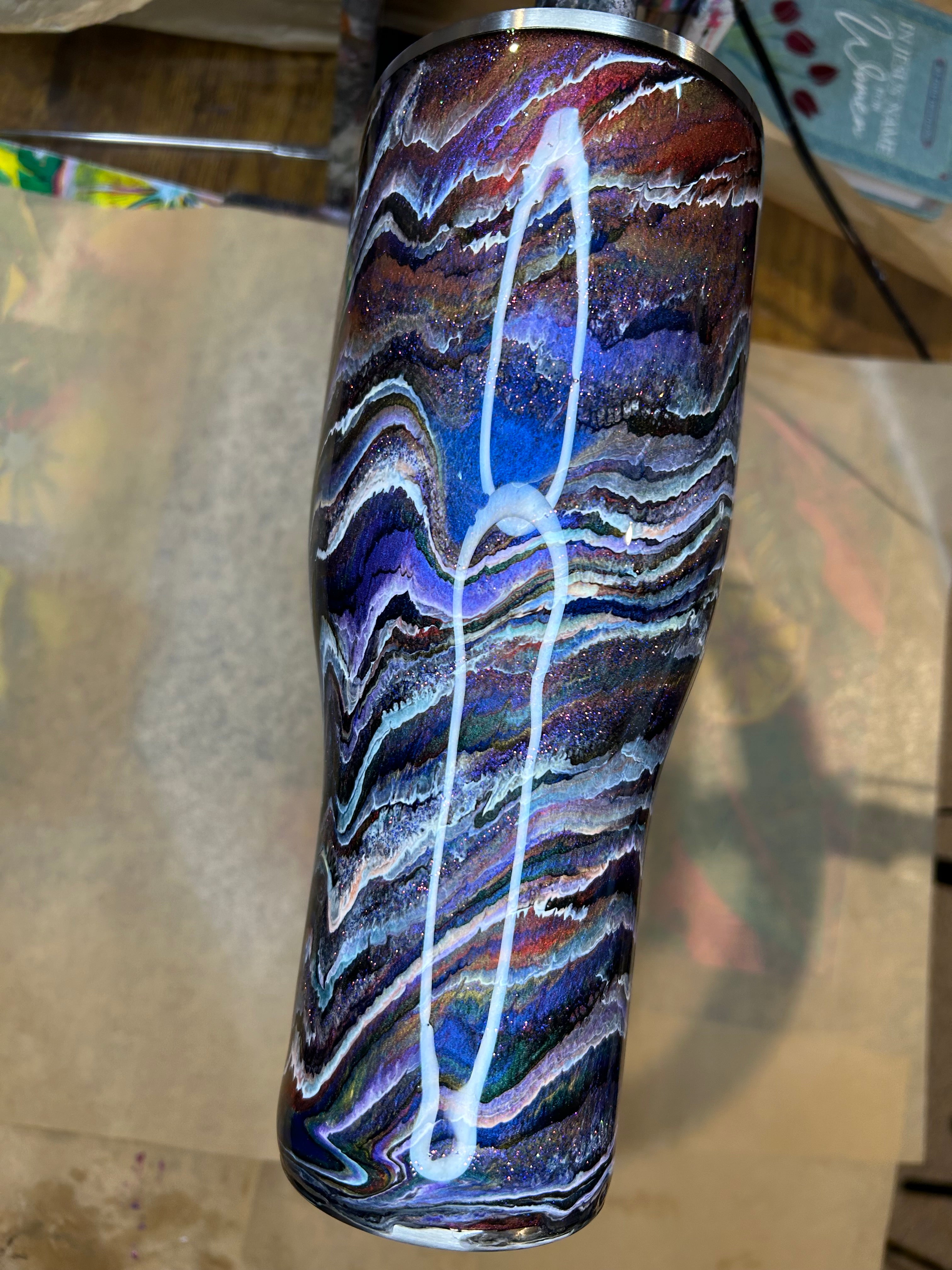 40 oz. Modern Curve Tumbler 💛 Blurred Lines for Dena