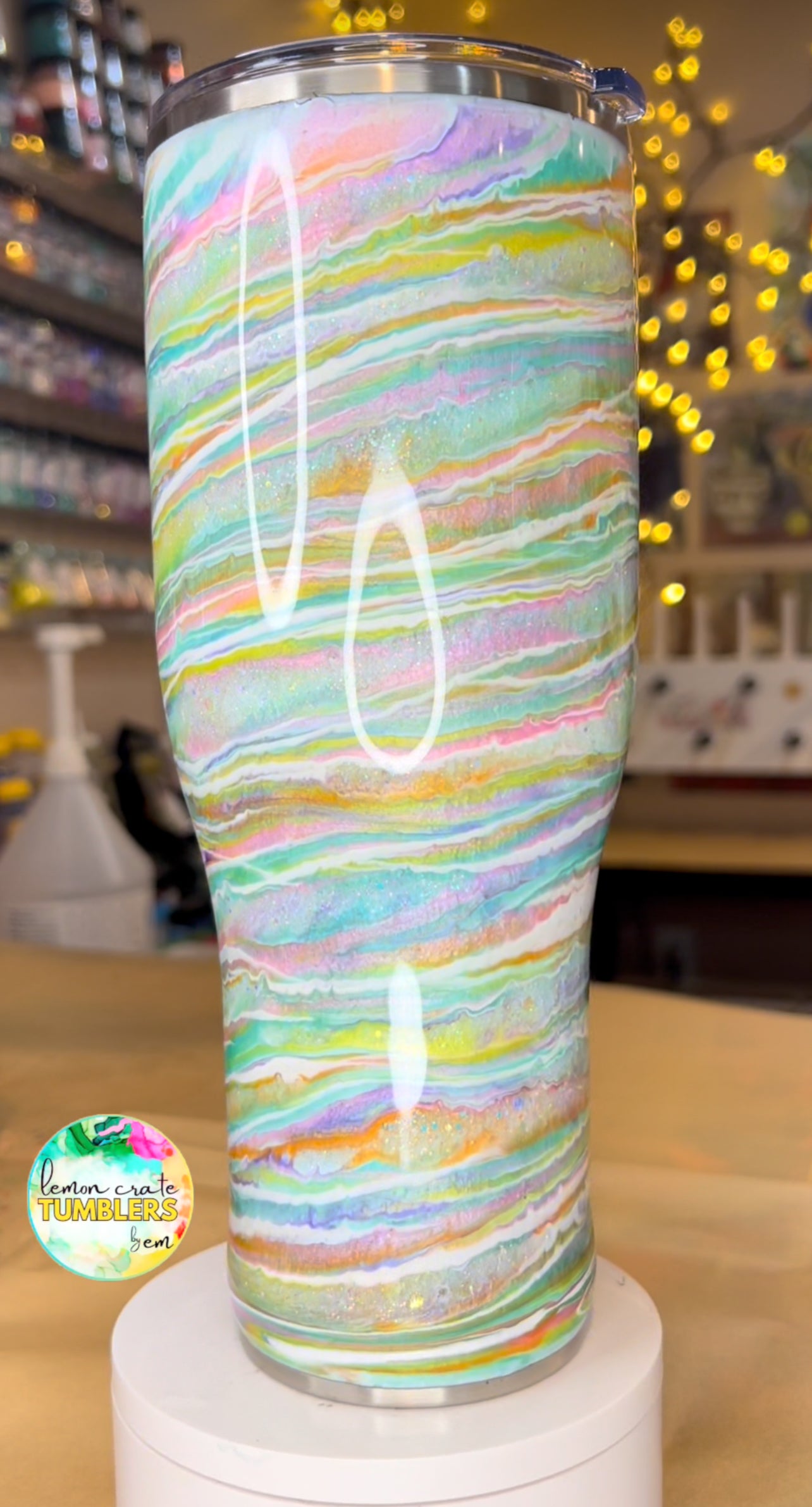 40 oz. Modern Curve Tumbler - Pastel Blurred Lines